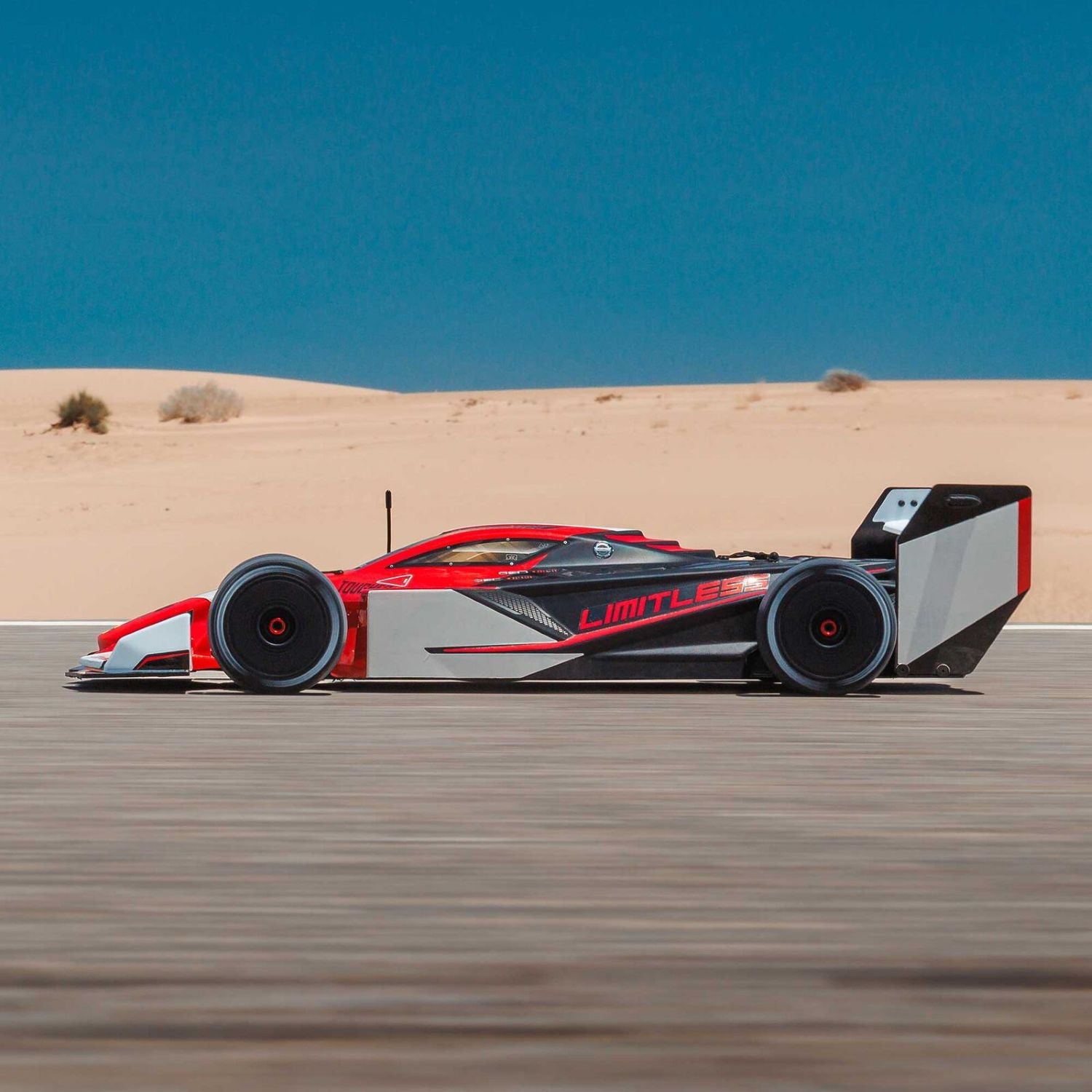 1/7 ARRMA LIMITLESS 120 8S AVC 4X4 RTR